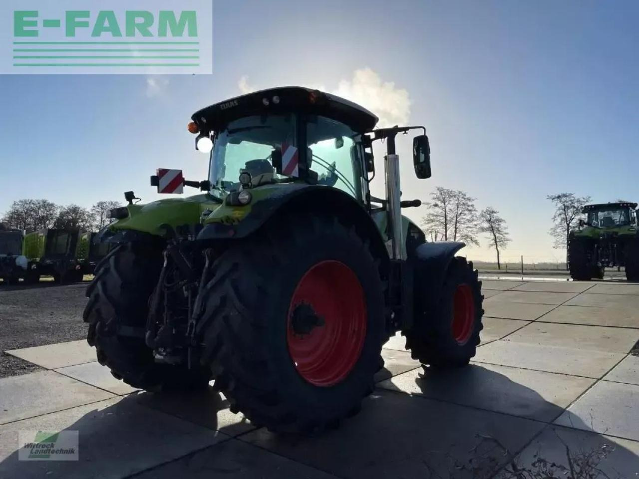 Farm tractor CLAAS axion 810 cmatic CMATIC