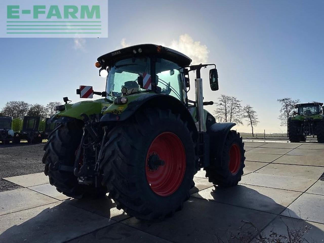 Farm tractor CLAAS axion 810 cmatic CMATIC