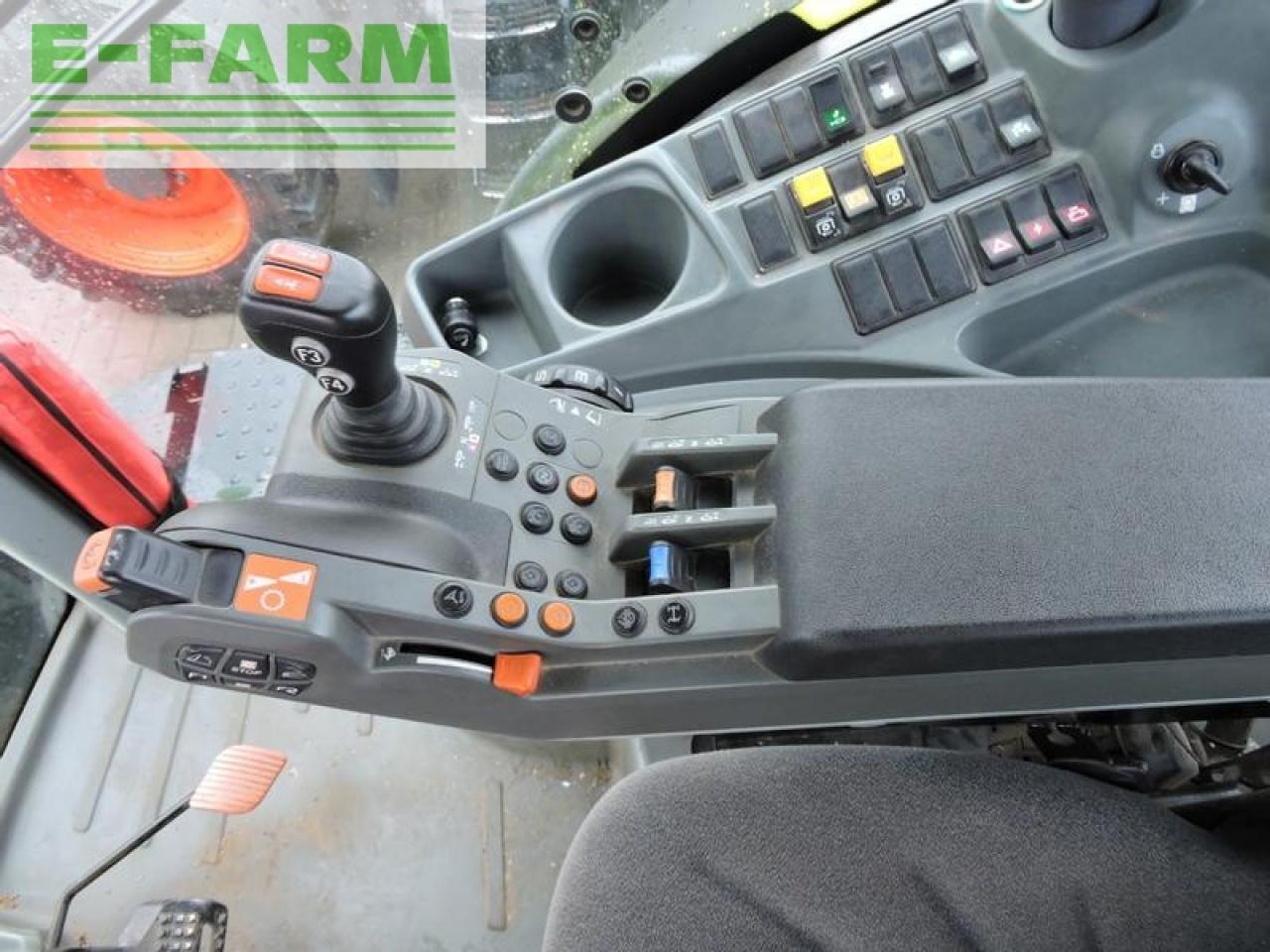 Farm tractor CLAAS axion 810 cmatic cis