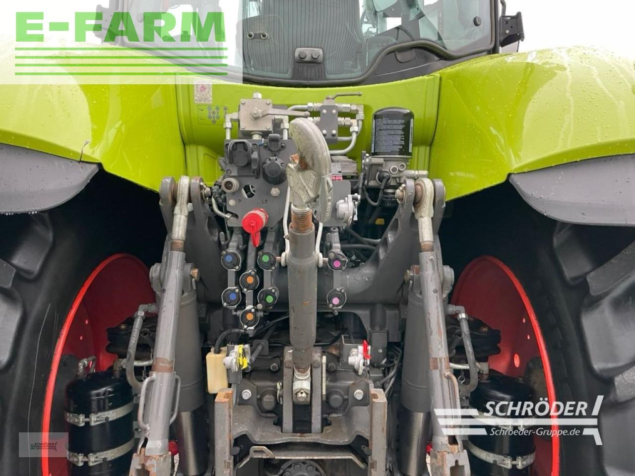 Farm tractor CLAAS axion 810 cmatic rtk