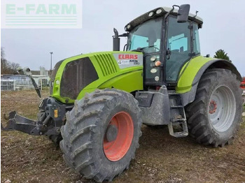 Farm tractor CLAAS axion 820