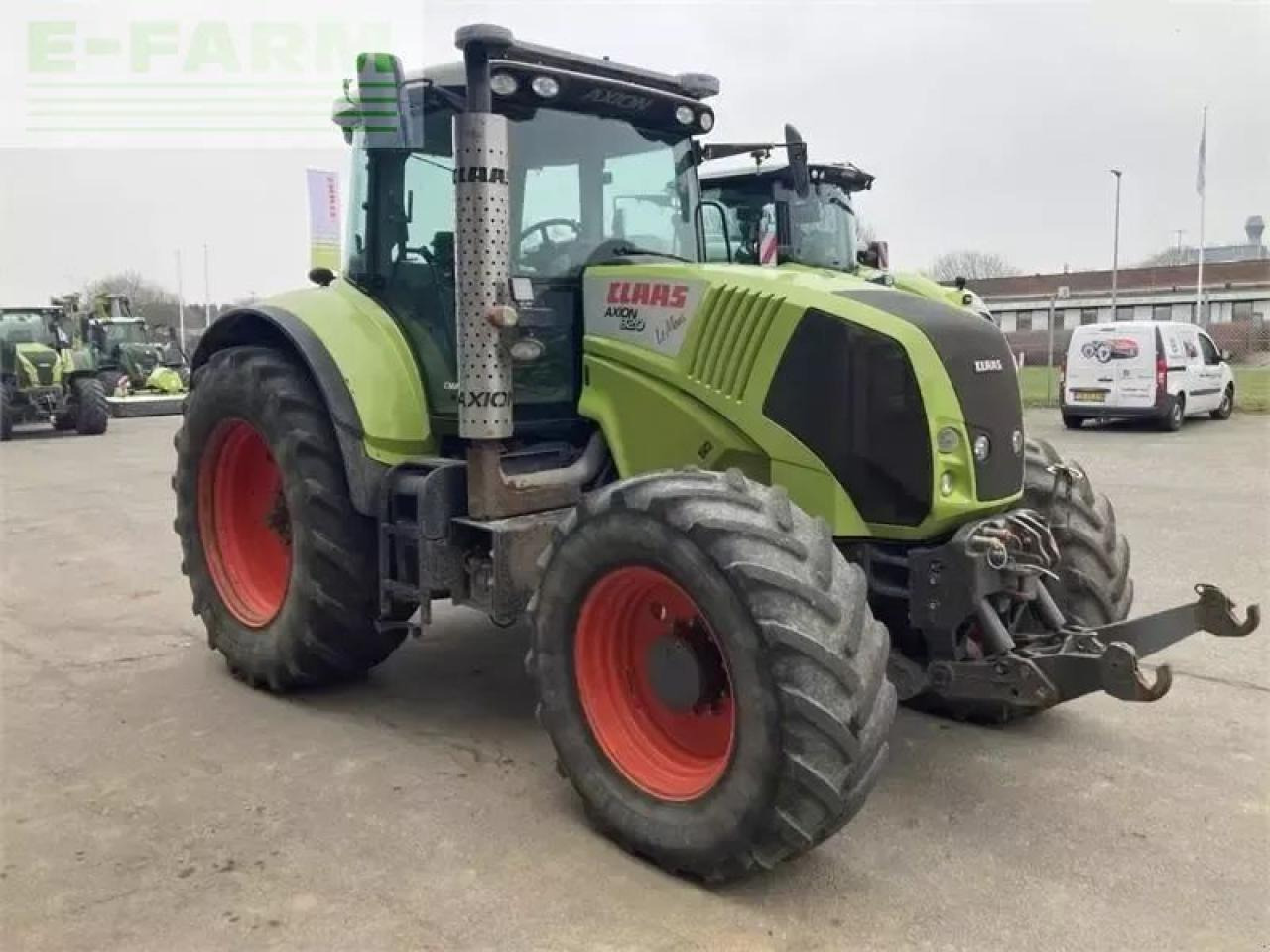 Farm tractor CLAAS axion 820 cmatic CMATIC