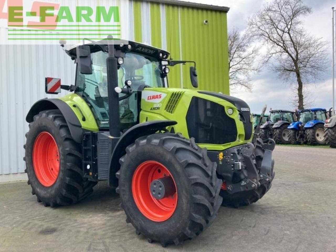 Farm tractor CLAAS axion 830