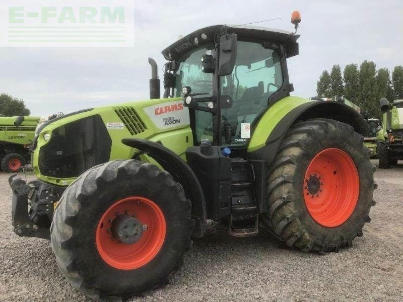 Farm tractor CLAAS axion 830