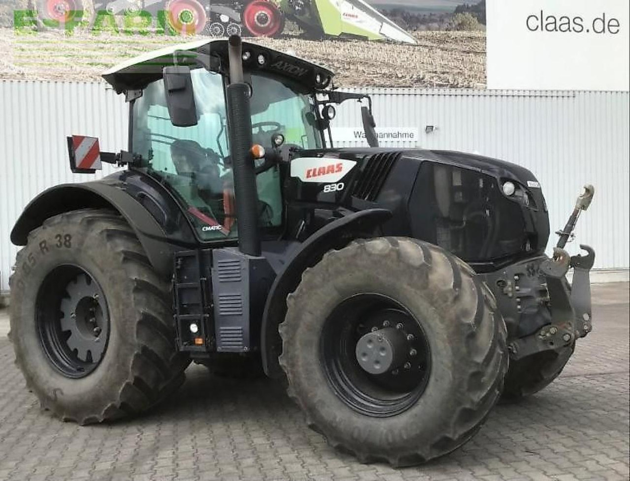 Farm tractor CLAAS axion 830