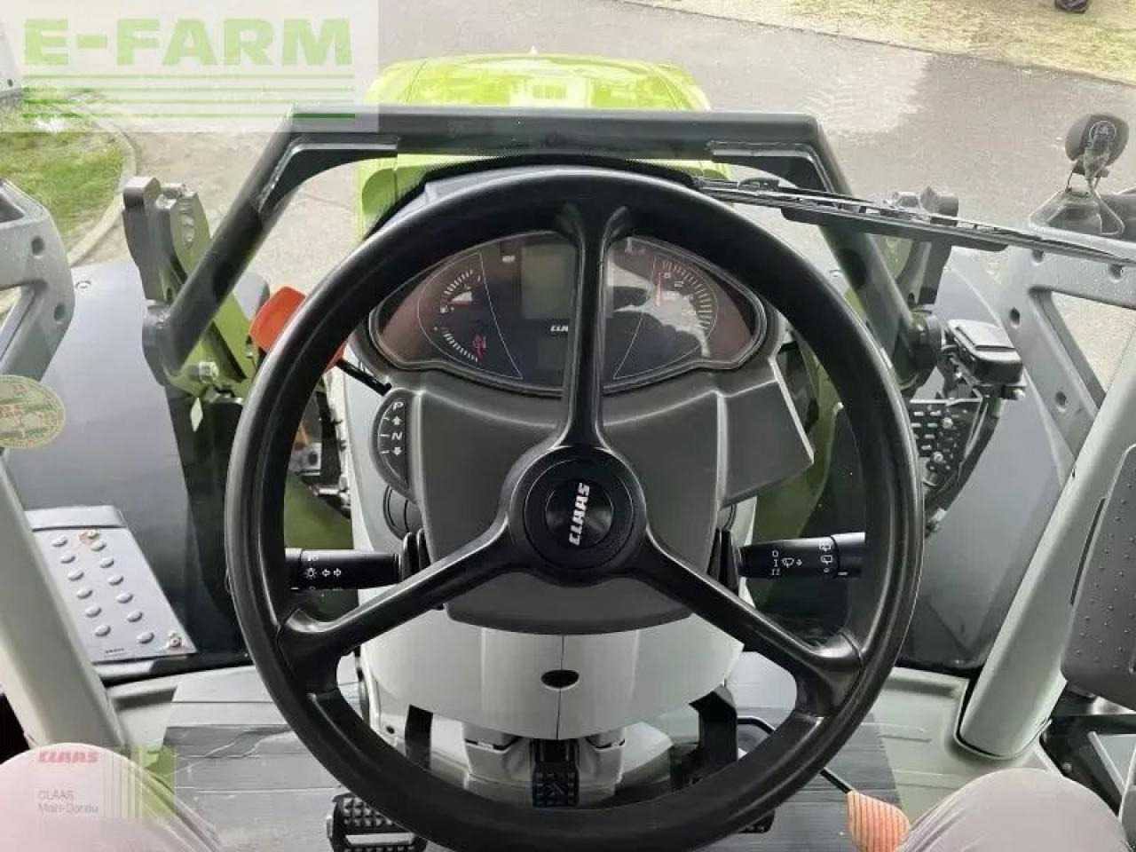 Farm tractor CLAAS axion 830 c-matic CMATIC