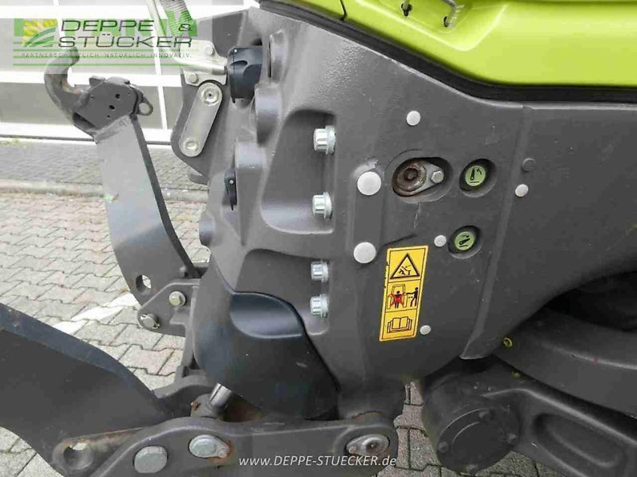 Farm tractor CLAAS axion 830 c-matic CMATIC