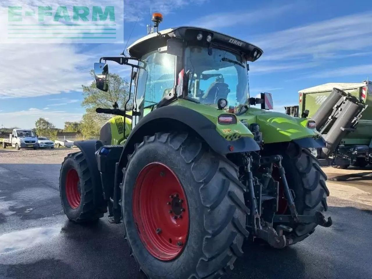 Farm tractor CLAAS axion 830 cebis