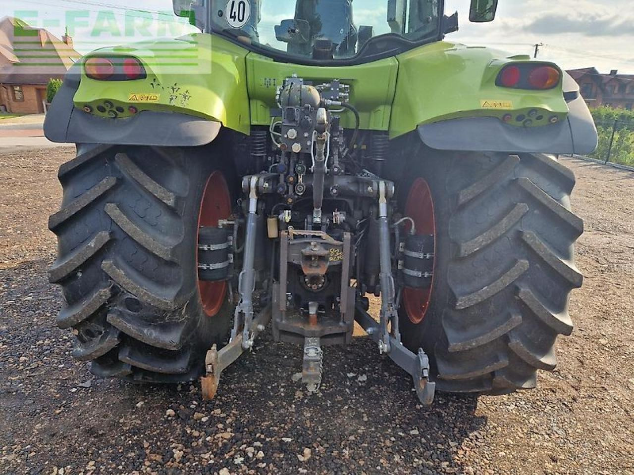 Farm tractor CLAAS axion 830 cis