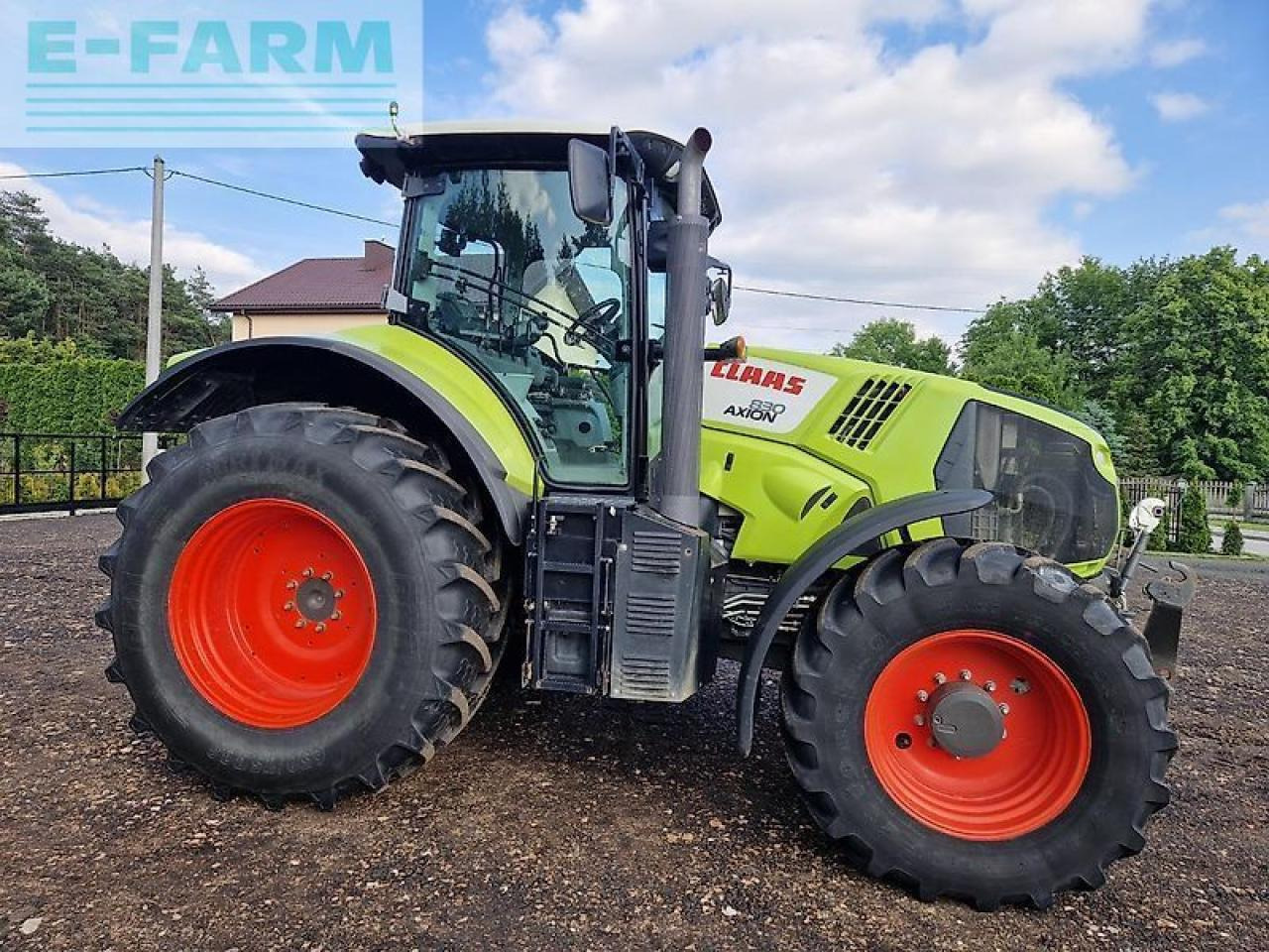 Farm tractor CLAAS axion 830 cis