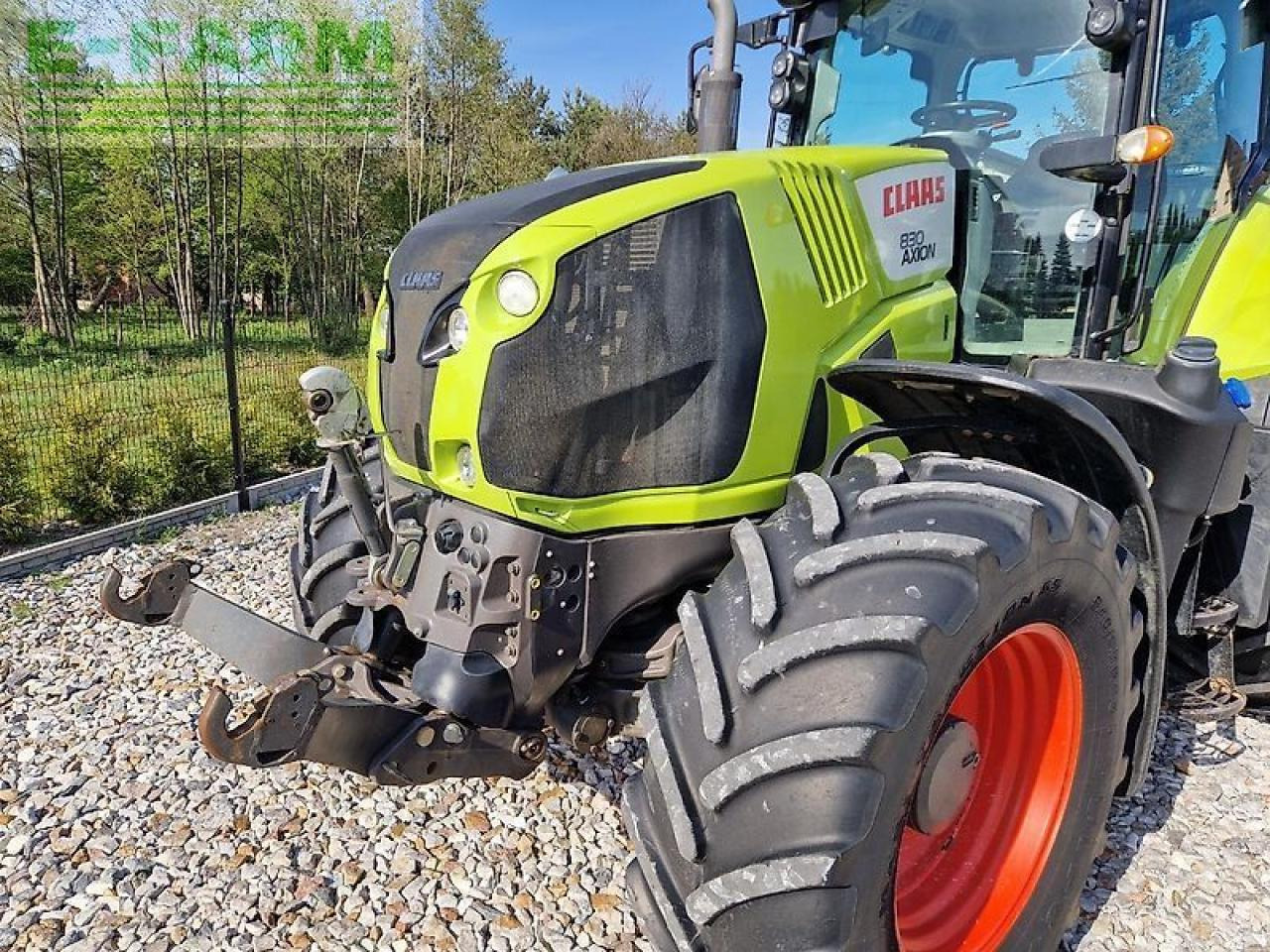 Farm tractor CLAAS axion 830 cis