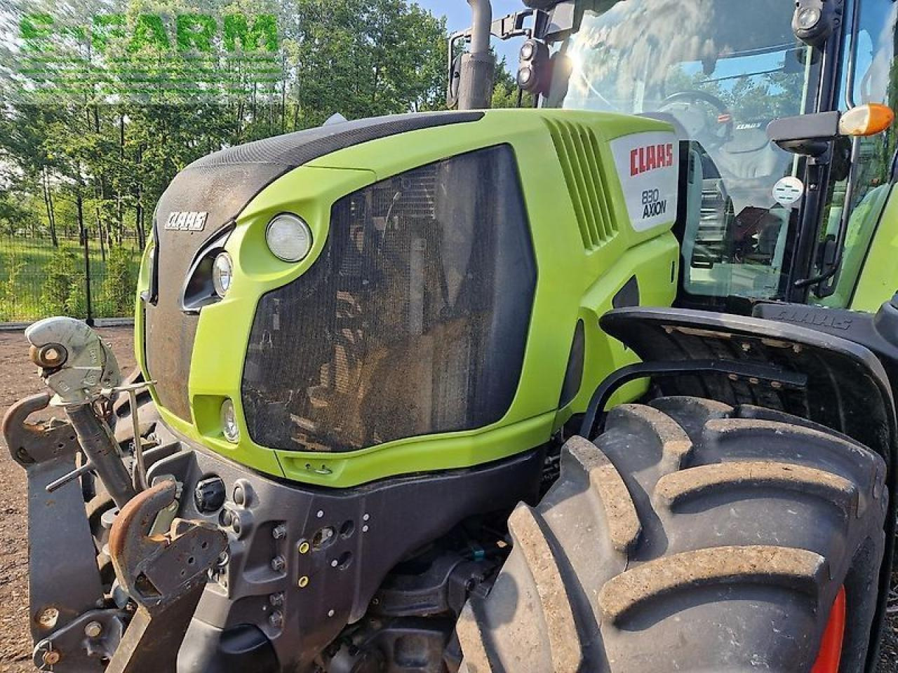 Farm tractor CLAAS axion 830 cis