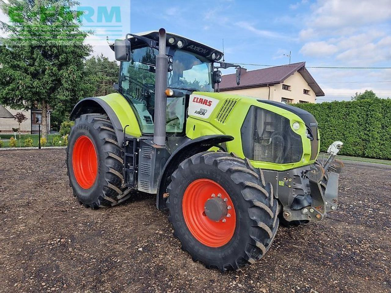 Farm tractor CLAAS axion 830 cis