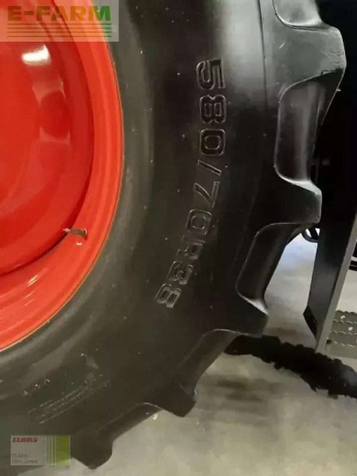 Farm tractor CLAAS axion 830 cmatic