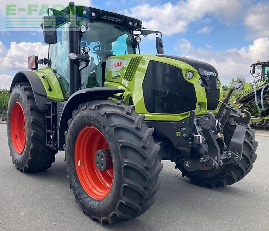 Farm tractor CLAAS axion 830 cmatic
