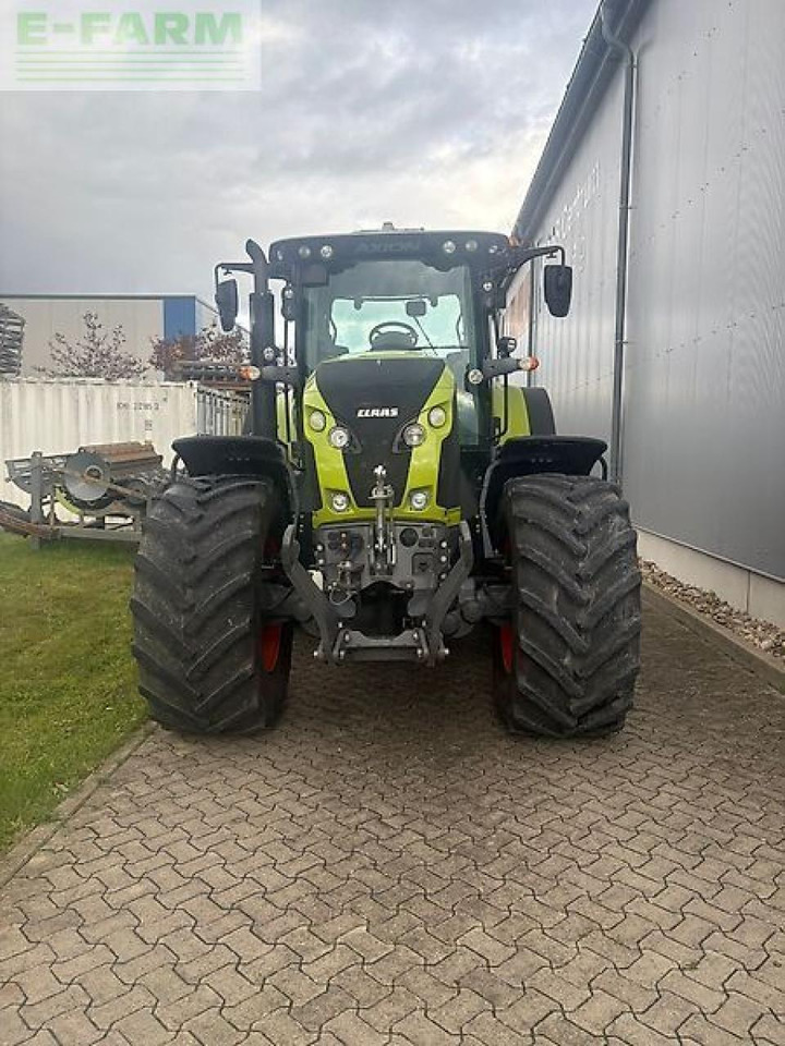 Farm tractor CLAAS axion 830 cmatic CMATIC