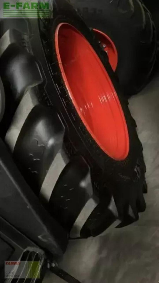 Farm tractor CLAAS axion 830 cmatic CMATIC