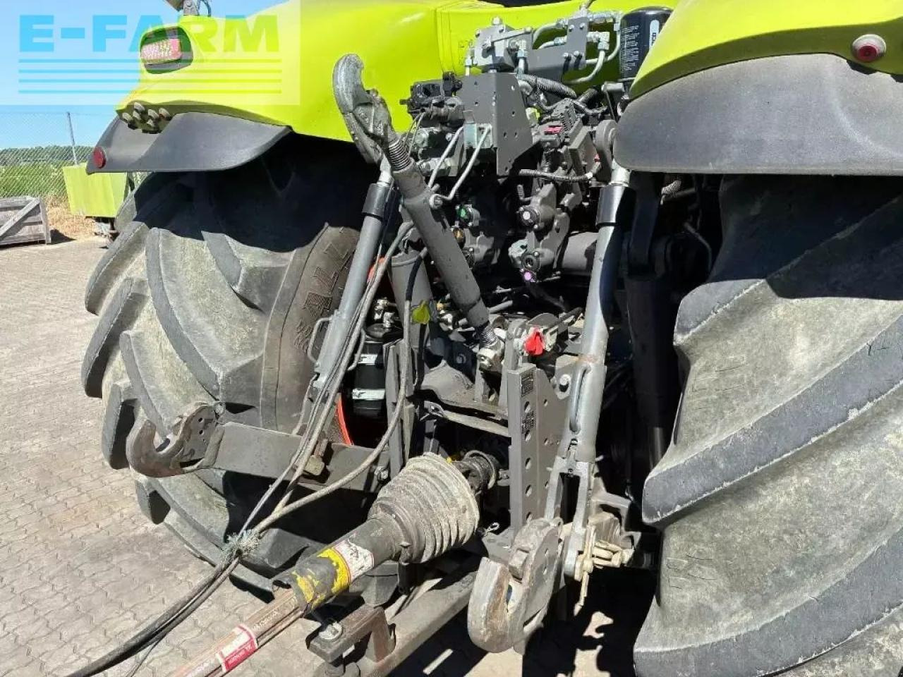 Farm tractor CLAAS axion 830 cmatic CMATIC