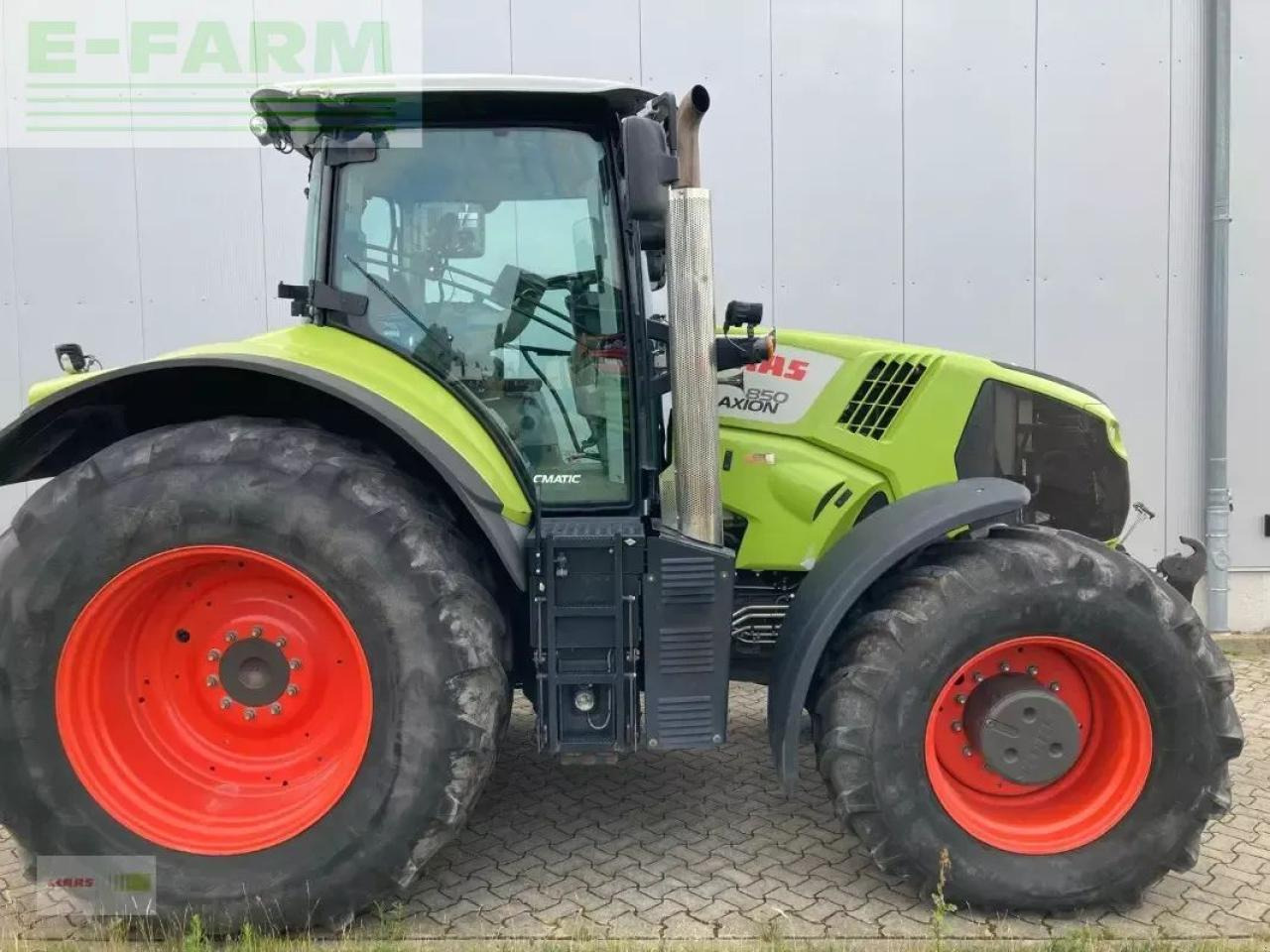 Farm tractor CLAAS axion 830 cmatic CMATIC