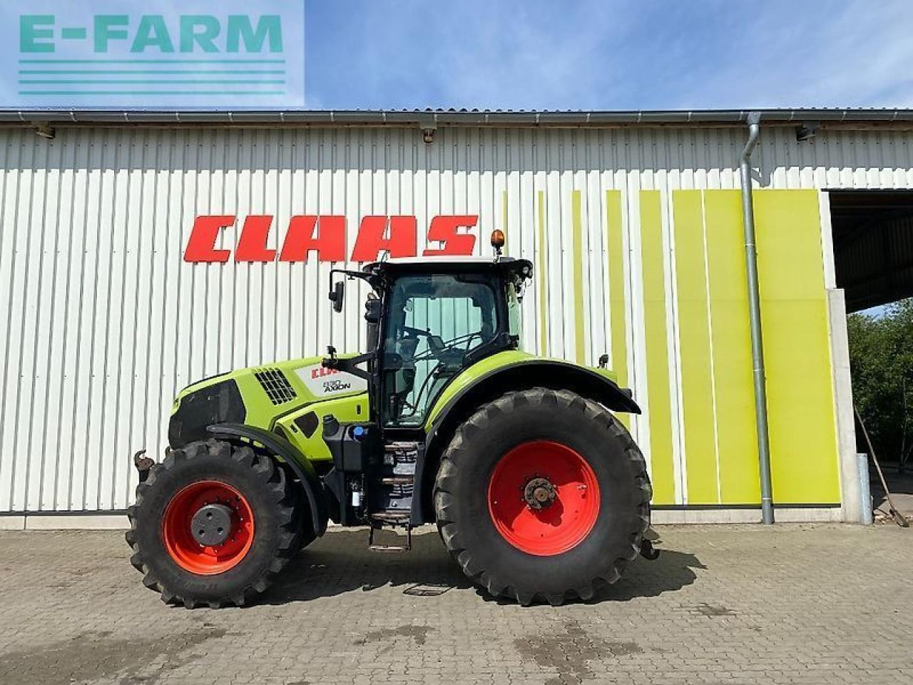 Farm tractor CLAAS axion 830 cmatic CMATIC