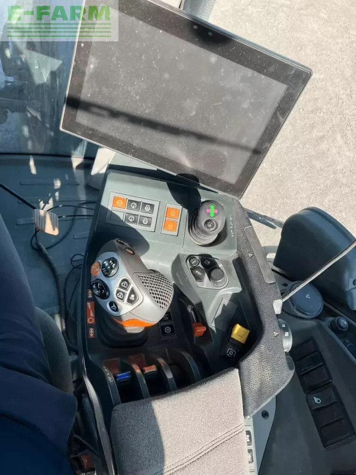 Farm tractor CLAAS axion 830 cmatic business CMATIC