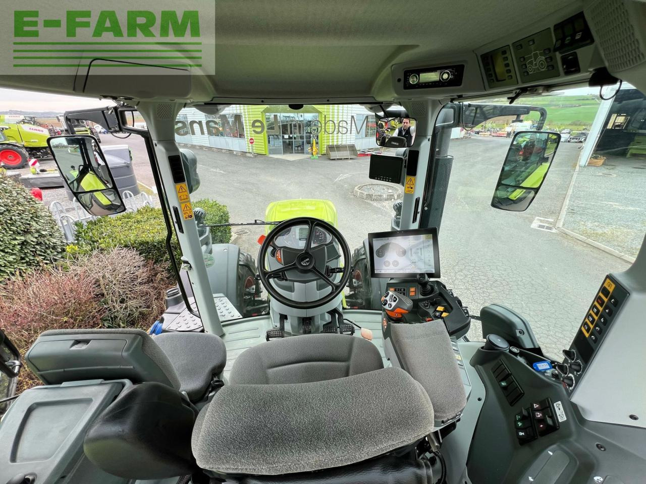 Farm tractor CLAAS axion 830 cmatic business CMATIC