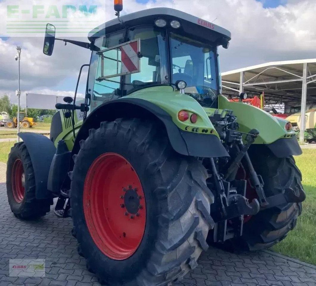 Farm tractor CLAAS axion 840
