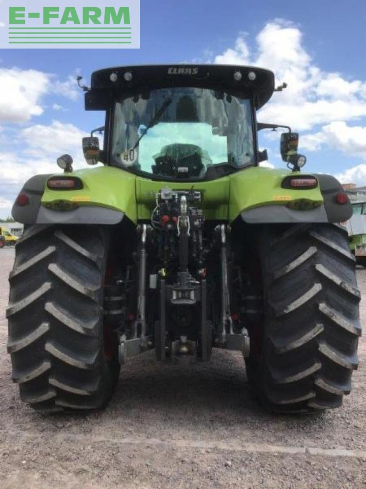 Farm tractor CLAAS axion 850 c-matic