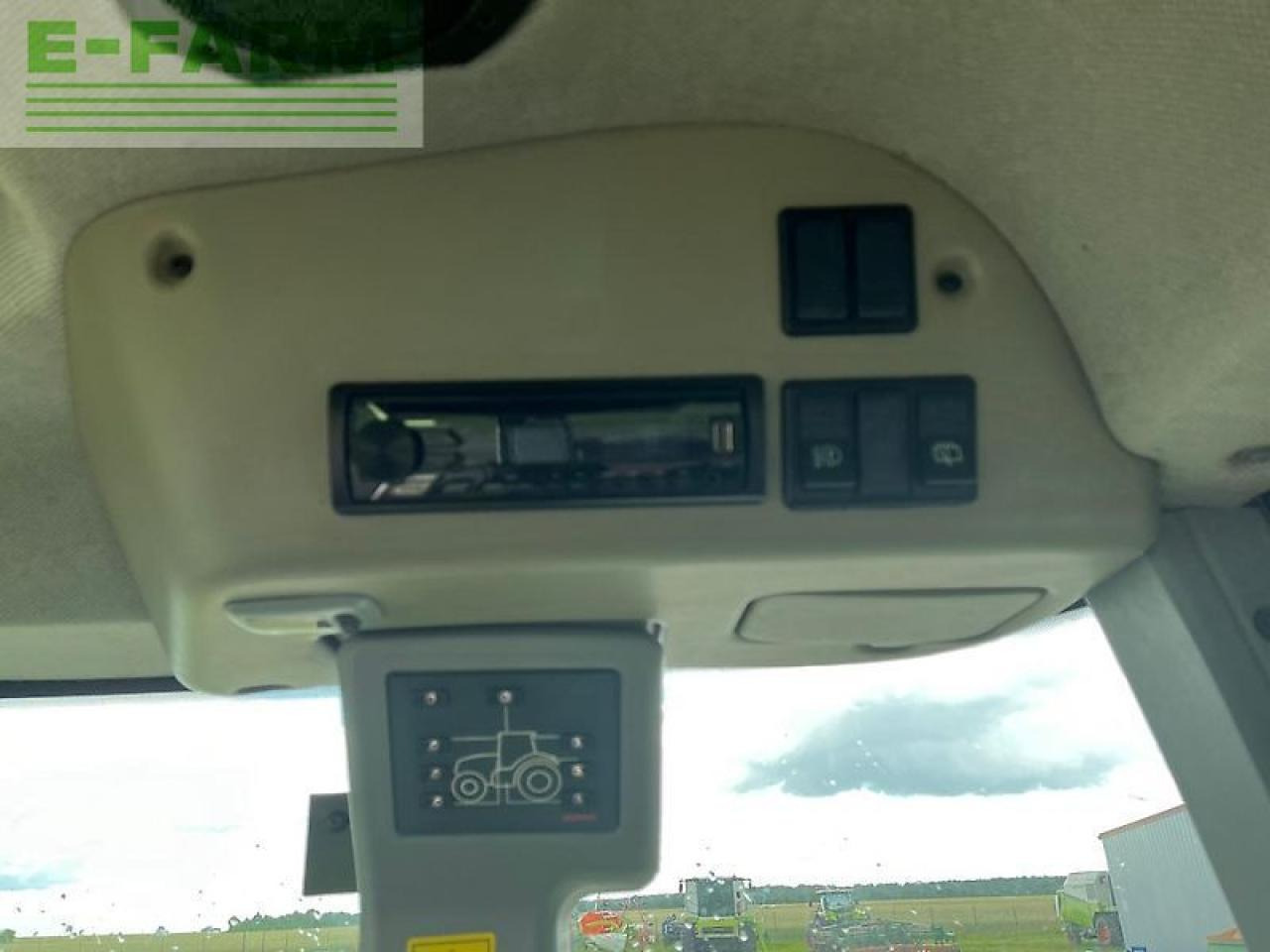 Farm tractor CLAAS axion 850 cebis