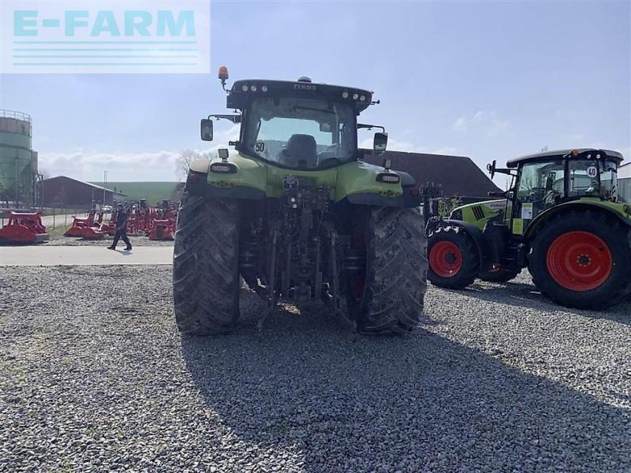 Farm tractor CLAAS axion 850 cebis