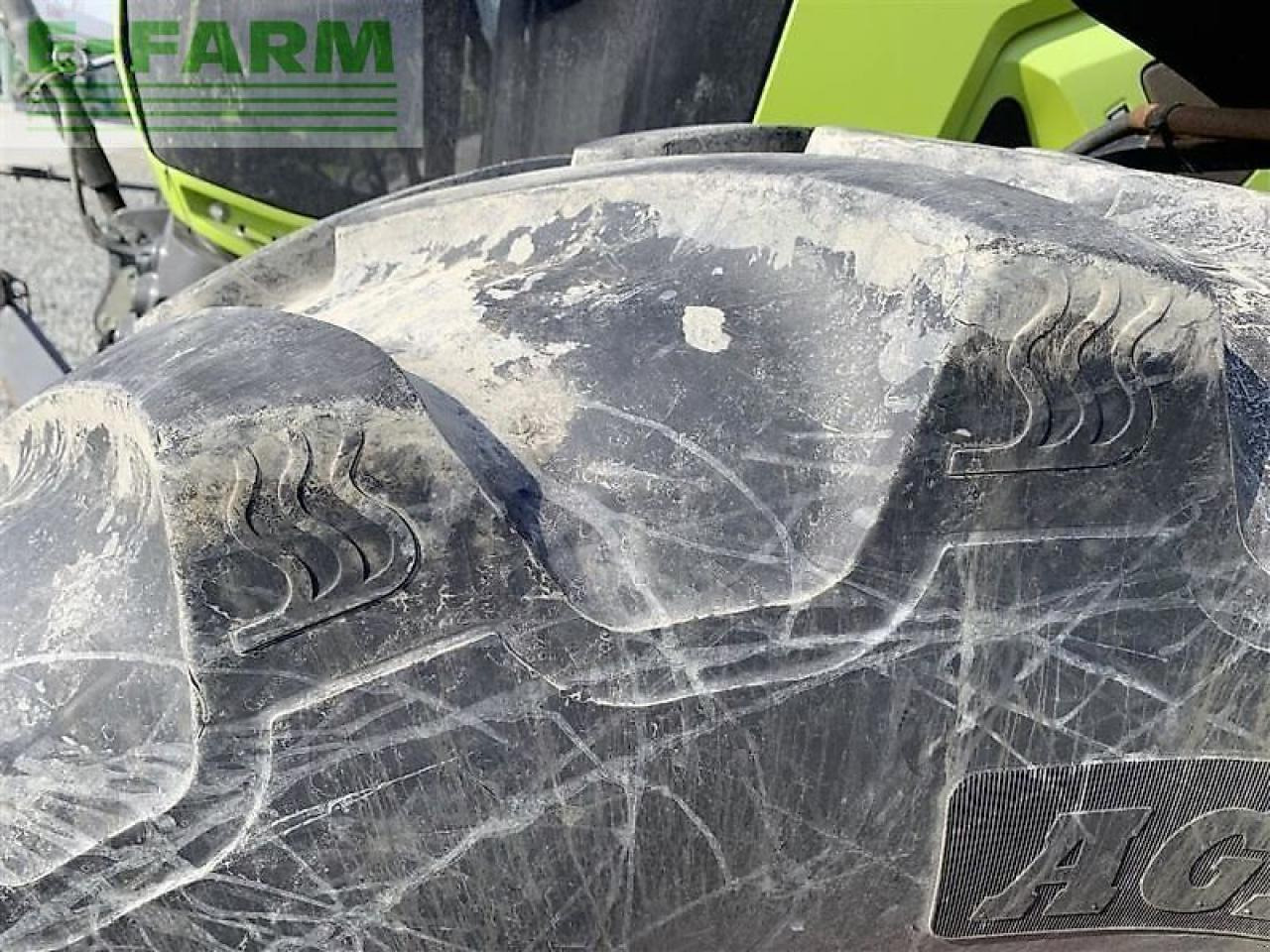 Farm tractor CLAAS axion 850 cebis