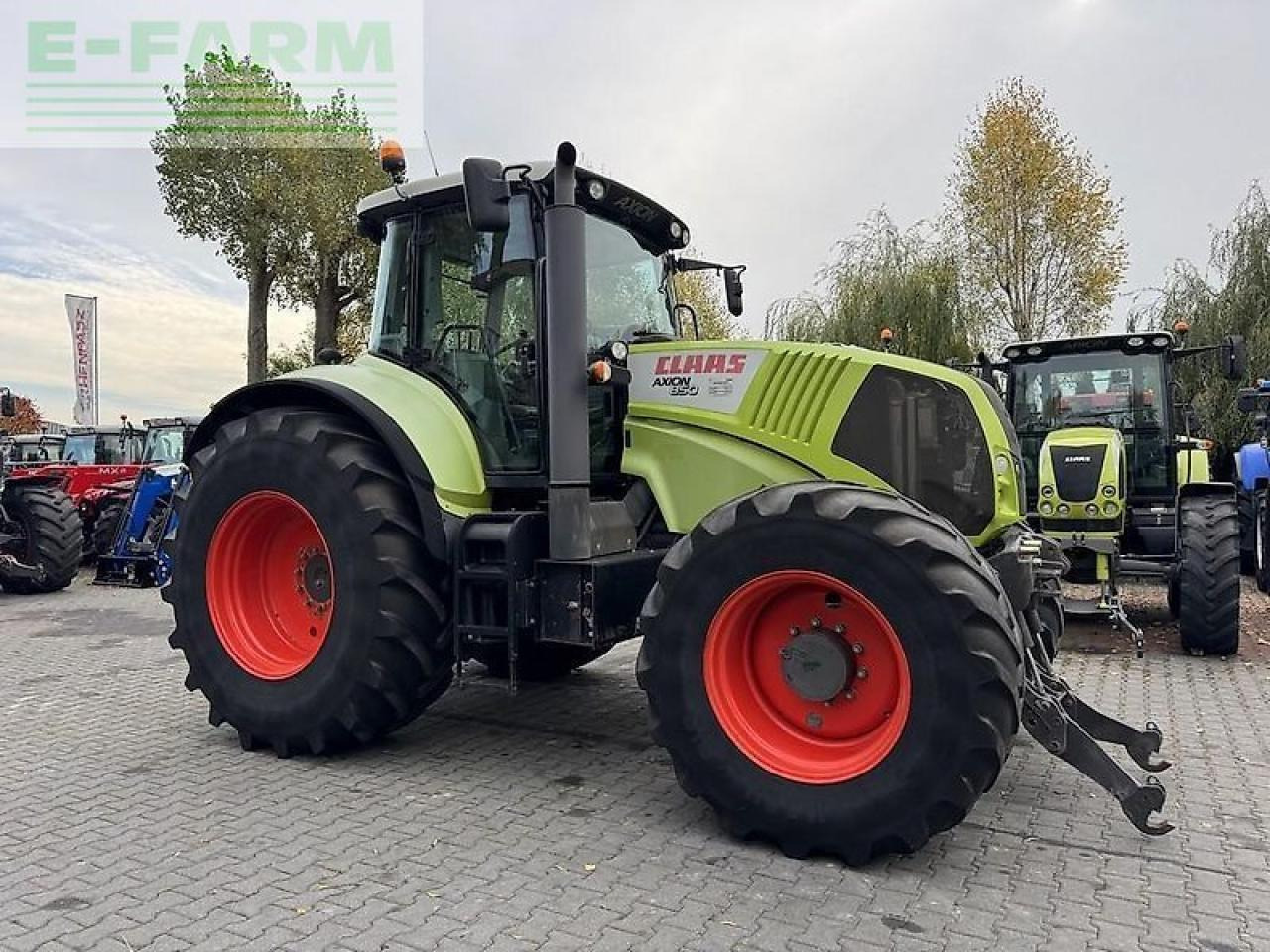 Farm tractor CLAAS axion 850 cis