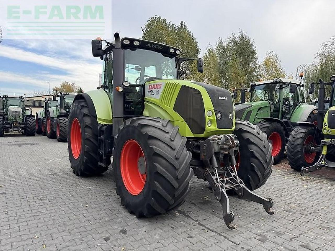 Farm tractor CLAAS axion 850 cis
