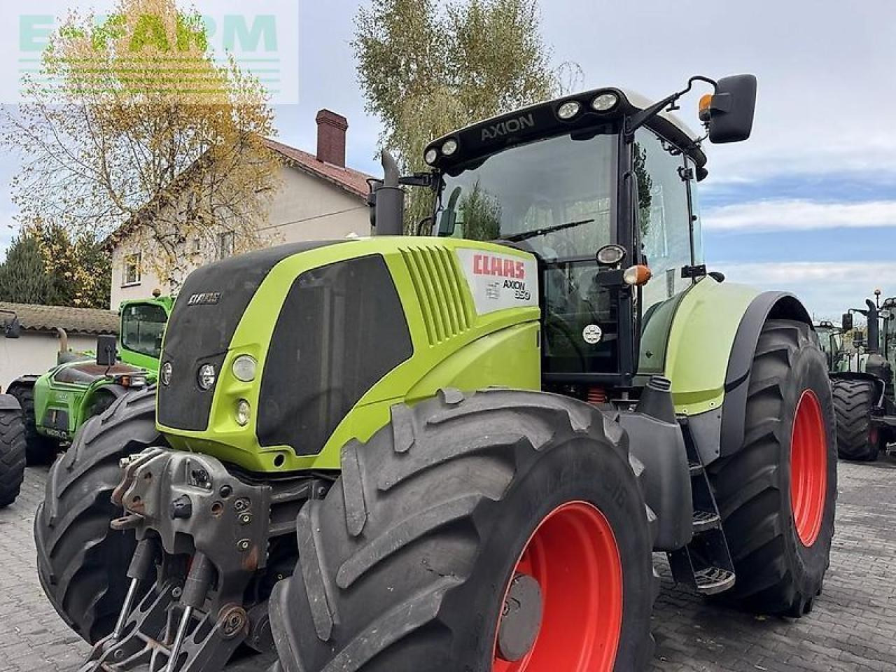 Farm tractor CLAAS axion 850 cis