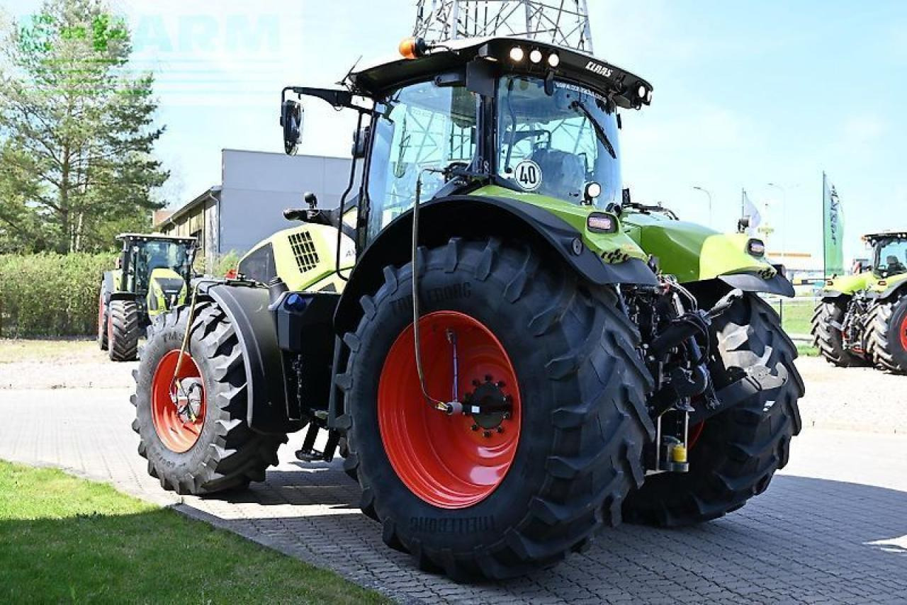 Farm tractor CLAAS axion 850 cmatic CMATIC