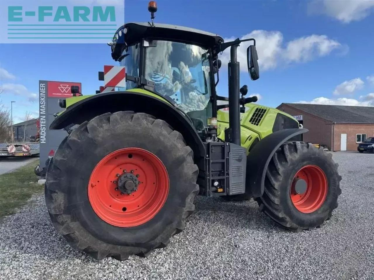Farm tractor CLAAS axion 850 cmatic CMATIC