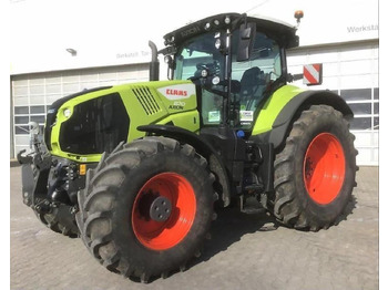 Farm tractor CLAAS axion 870