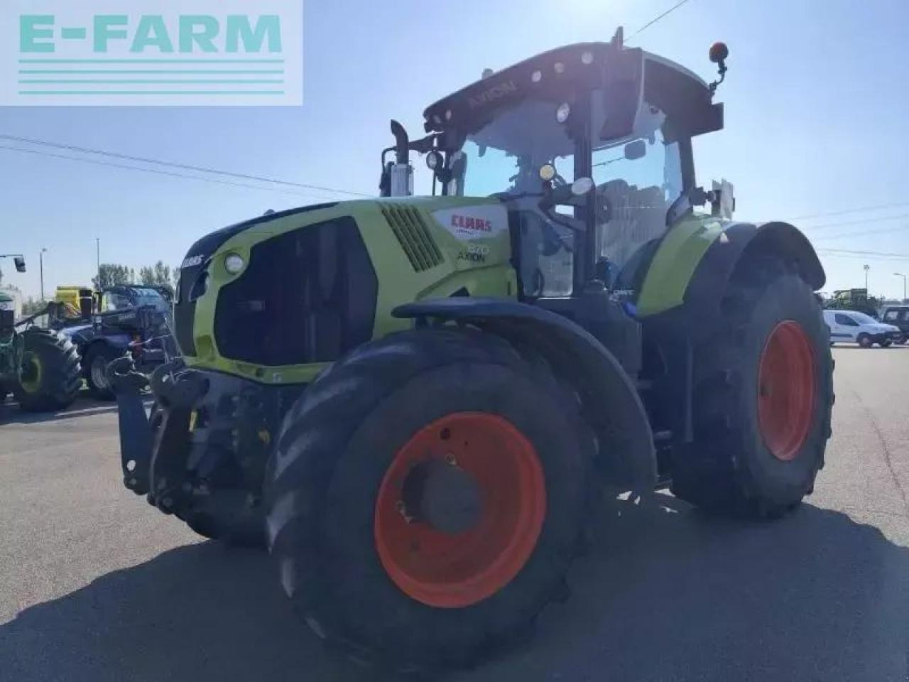 Farm tractor CLAAS axion 870