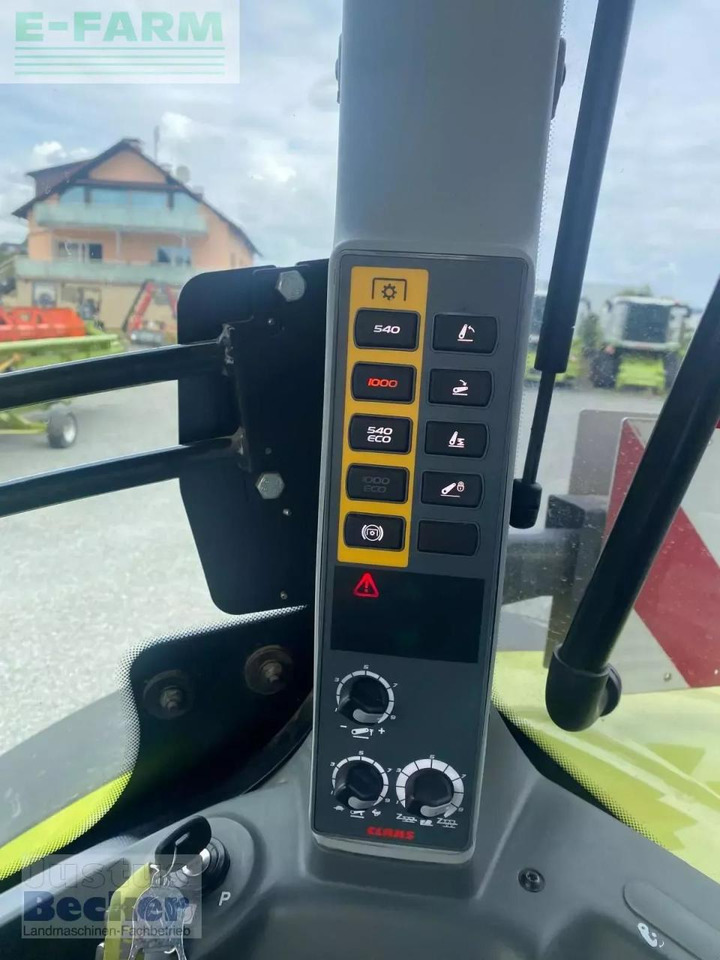 Farm tractor CLAAS axion 870 c-matic CMATIC