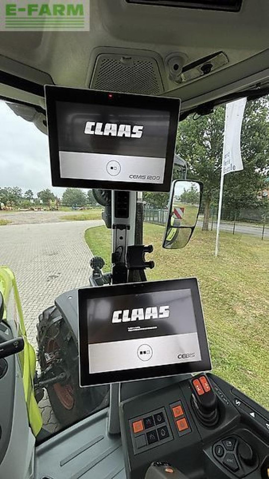 Farm tractor CLAAS axion 870 cmatic CMATIC