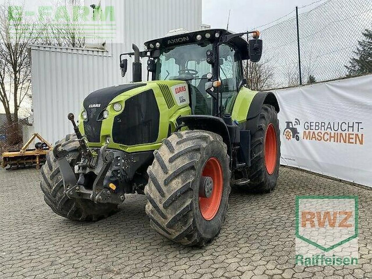 Farm tractor CLAAS axion 870 cmatic CMATIC