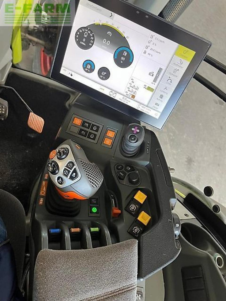 Farm tractor CLAAS axion 870 cmatic ceb CMATIC