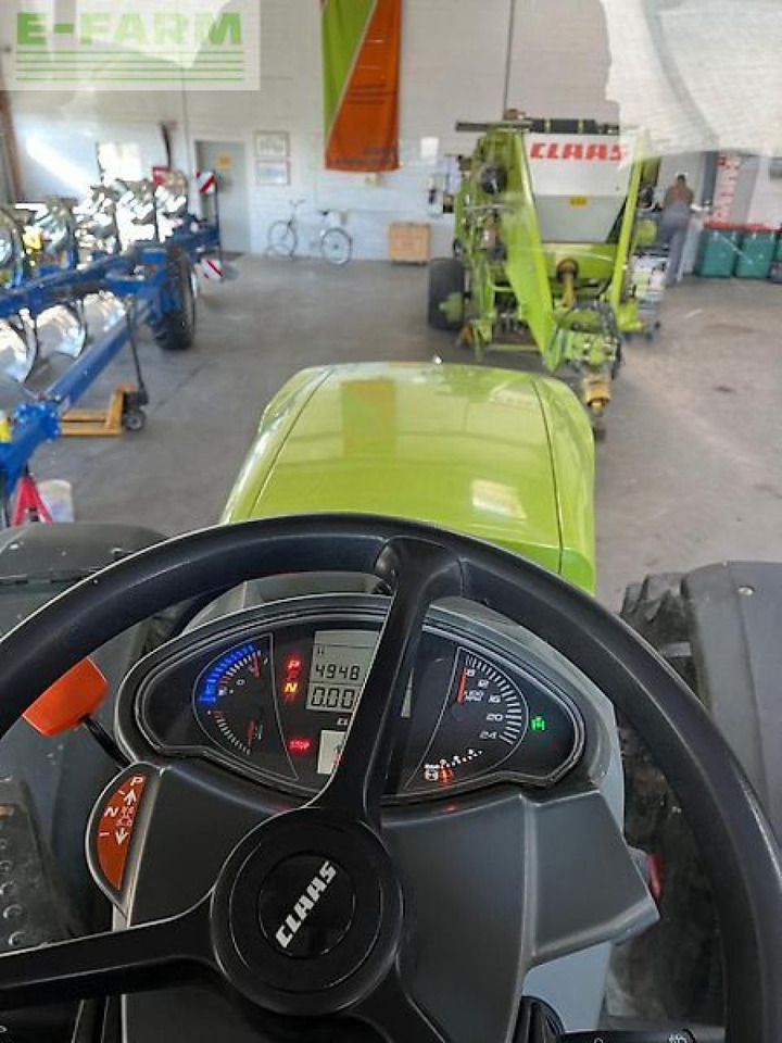 Farm tractor CLAAS axion 870 cmatic ceb CMATIC