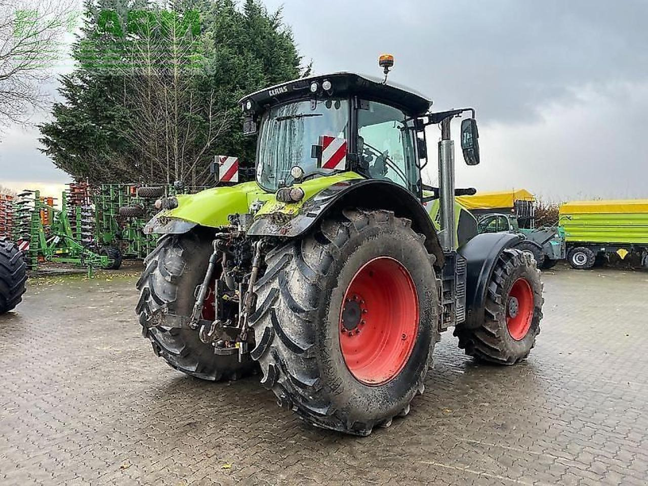 Farm tractor CLAAS axion 870 cmatic cebis CMATIC CEBIS