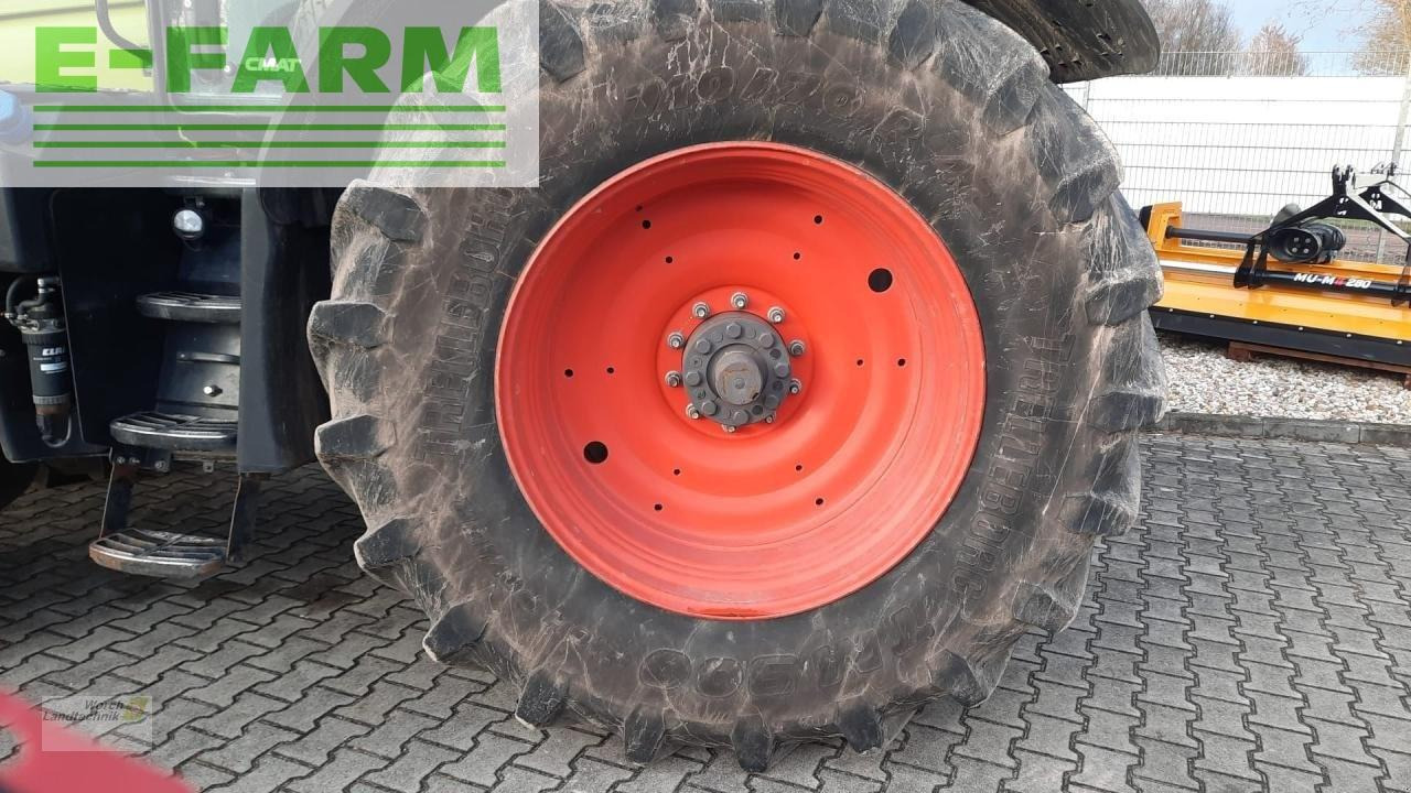 Farm tractor CLAAS axion 870 cmatic t4f CMATIC