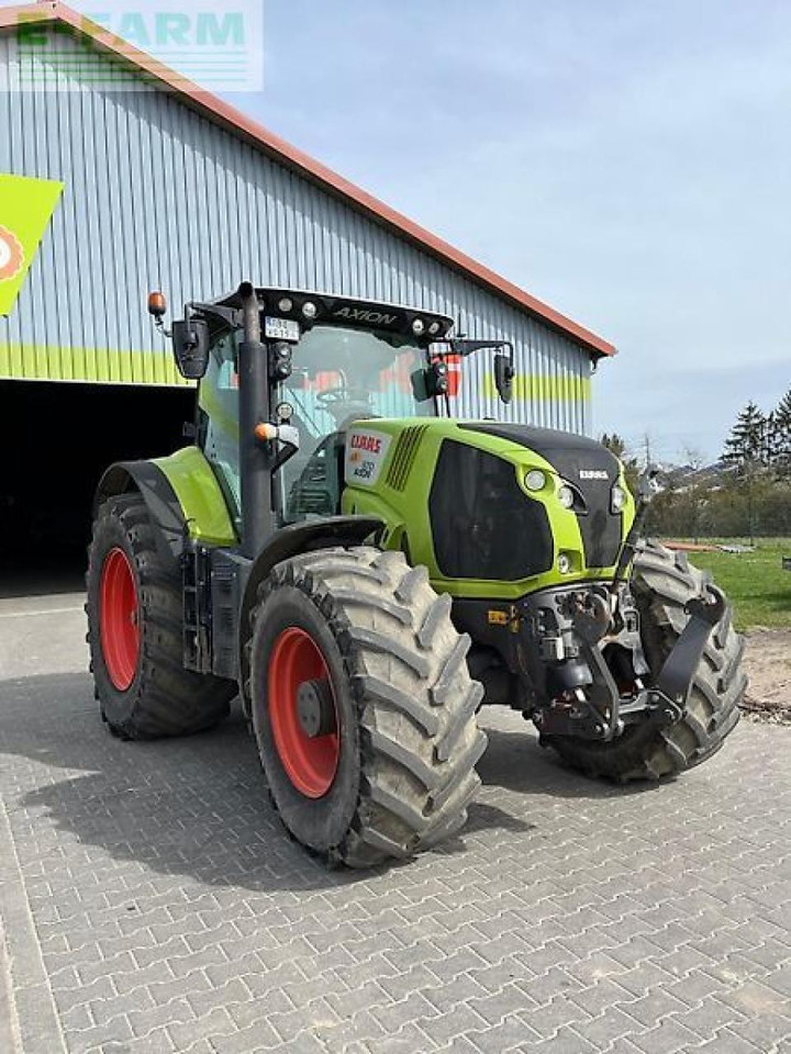 Farm tractor CLAAS axion 870 cmatic t4f CMATIC