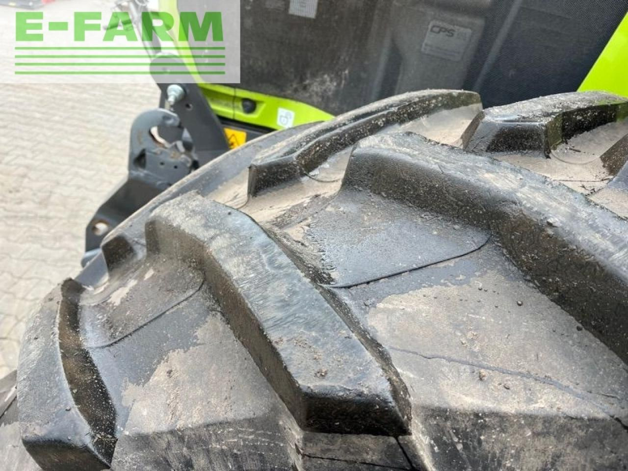 Farm tractor CLAAS axion 920 cmatic cebis CMATIC CEBIS