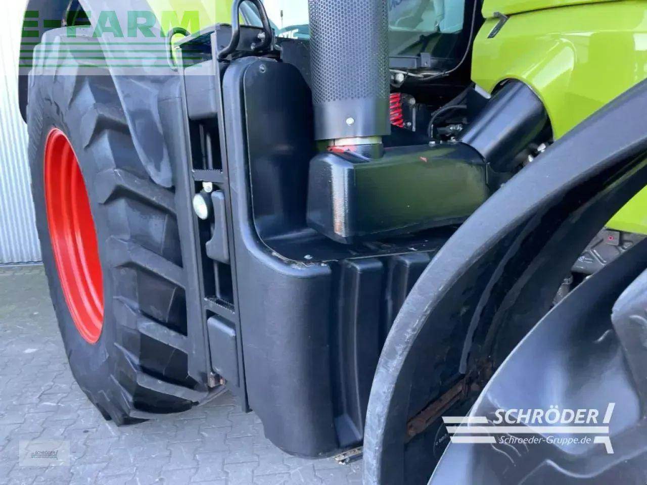 Farm tractor CLAAS axion 920 cmatic + rtk