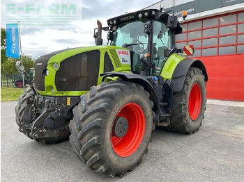 Farm tractor CLAAS axion 930 cmatic