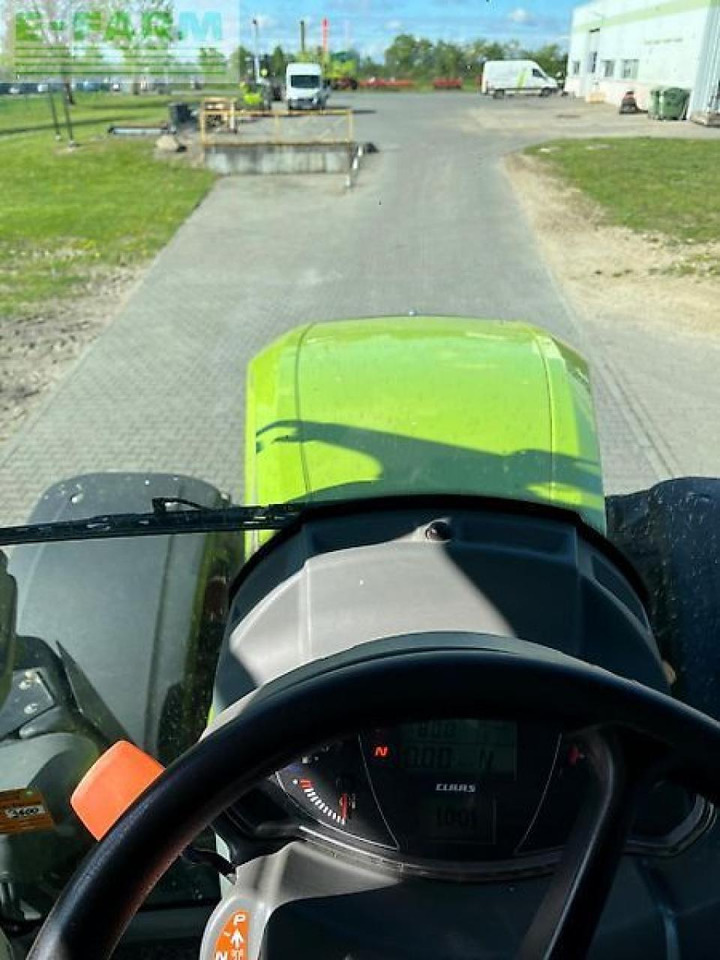 Farm tractor CLAAS axion 930 cmatic ceb